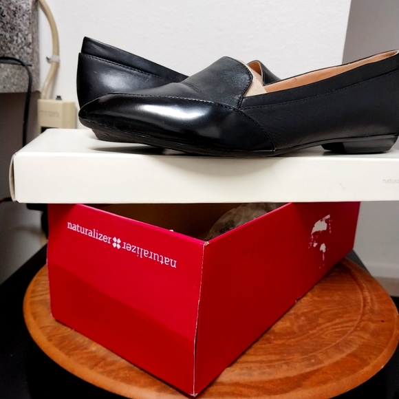 Naturalizer flats - Picture 2 of 11
